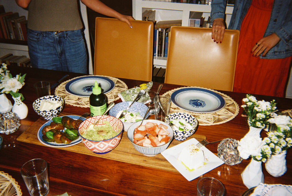 This image has an empty alt attribute; its file name is emilia-aristi-dupe-1024x686.jpeg